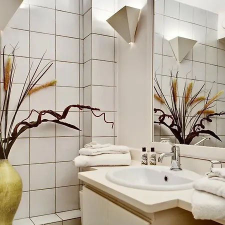 Apartment Jardin Des Rosiers Paris